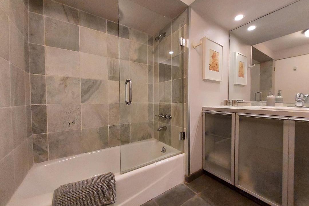 Photo of Bathroom in Beverly Hills