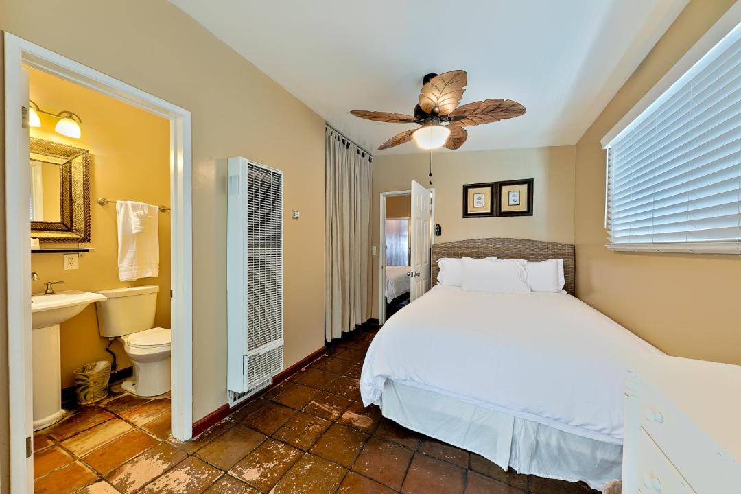 Photo of Bedroom in Capistrano Beach