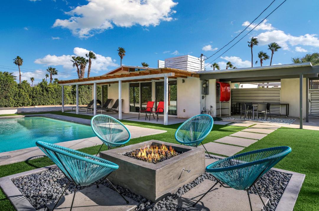 Photo of Others in Racquet Club Estates