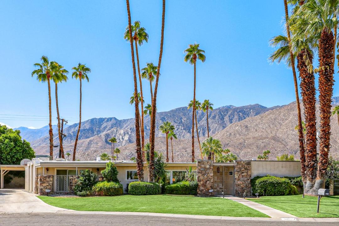 Photo of Others in Twin Palms