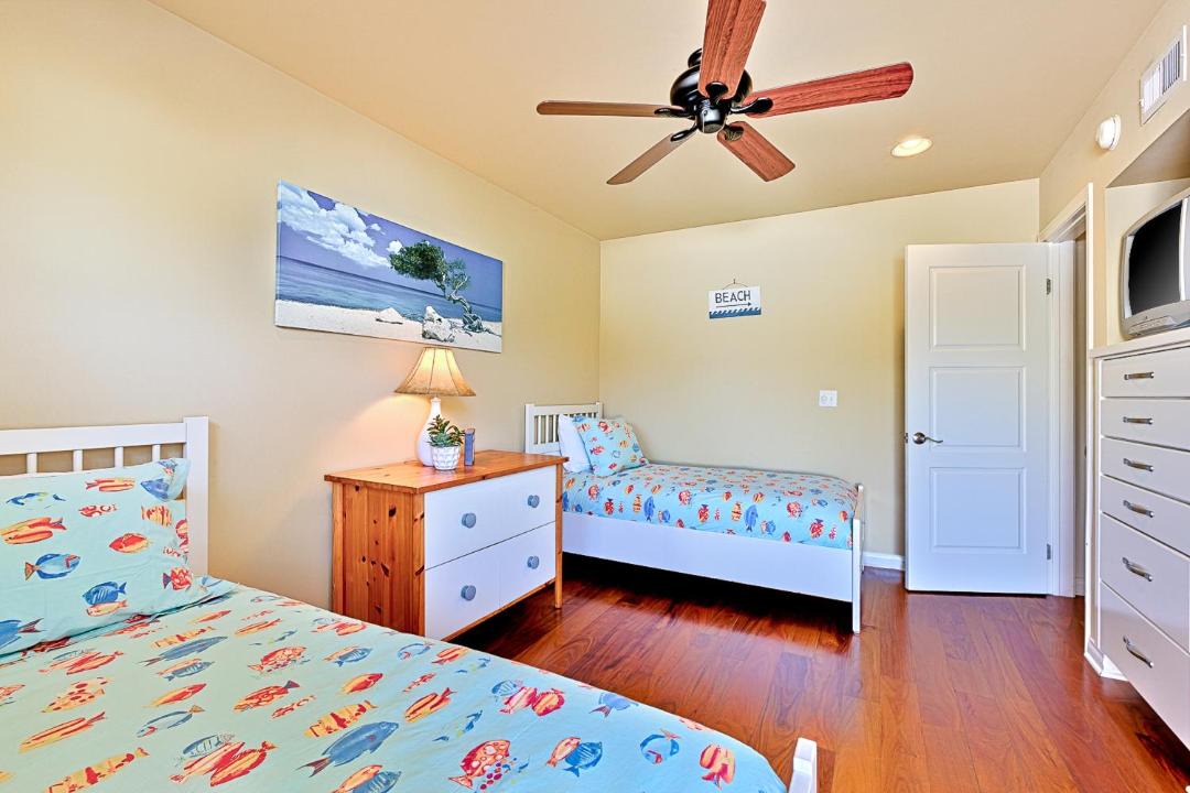 Photo of Bedroom in La Jolla Shores