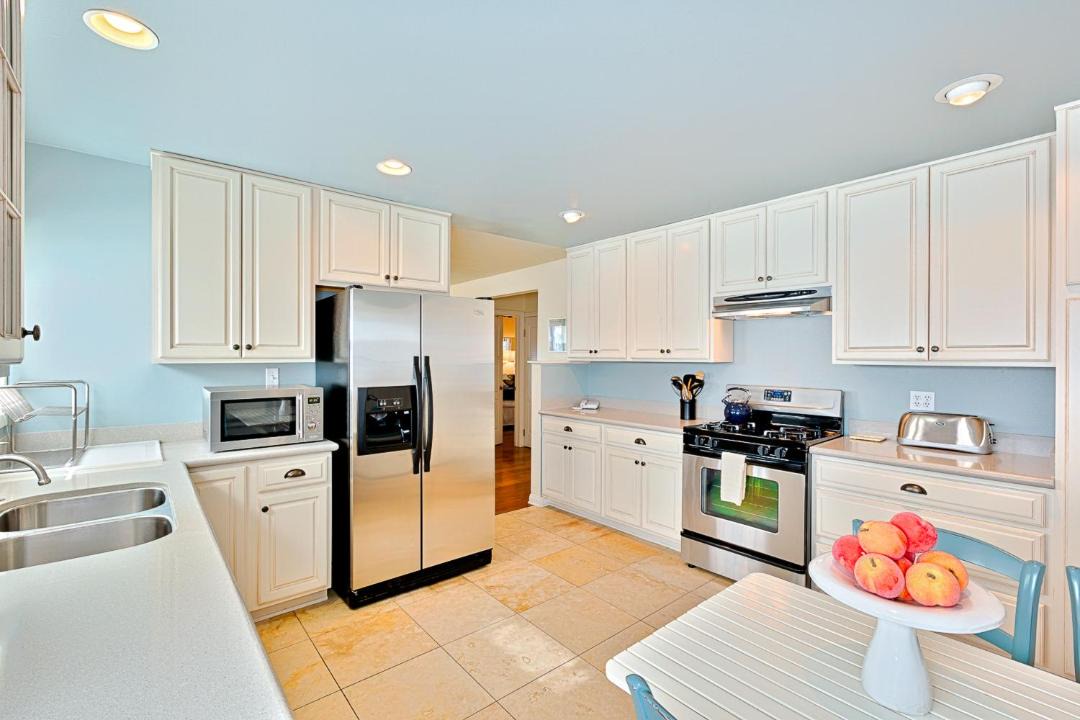 Photo of Kitchen in La Jolla Shores