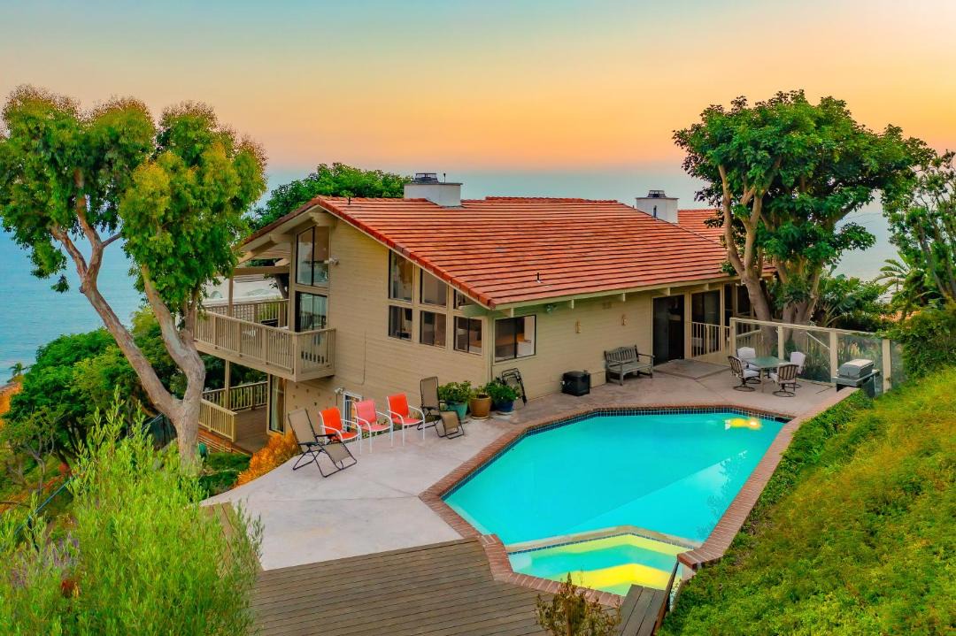 Photo of Others in Eastern Malibu
