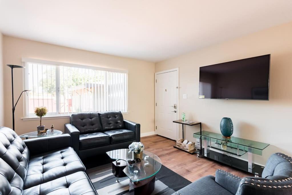 Photo of Livingroom in West San Jose