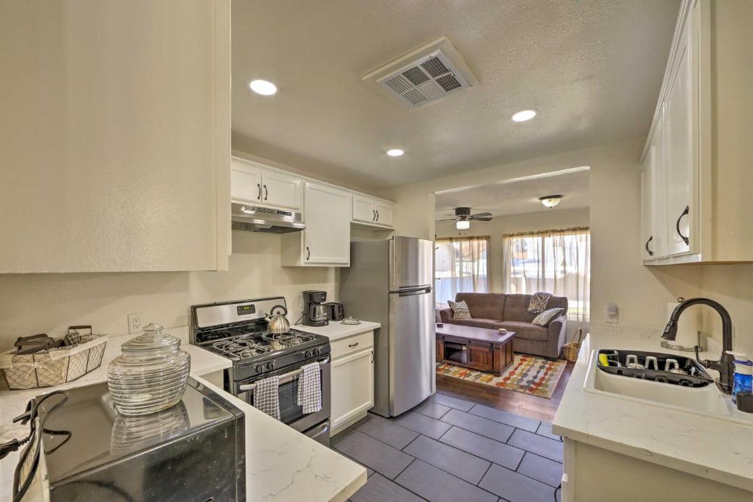 Photo of Kitchen in Downtown Riverside
