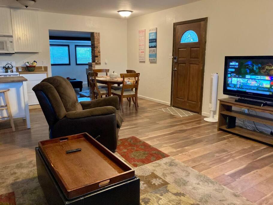 Photo of Livingroom in Mountain Mesa