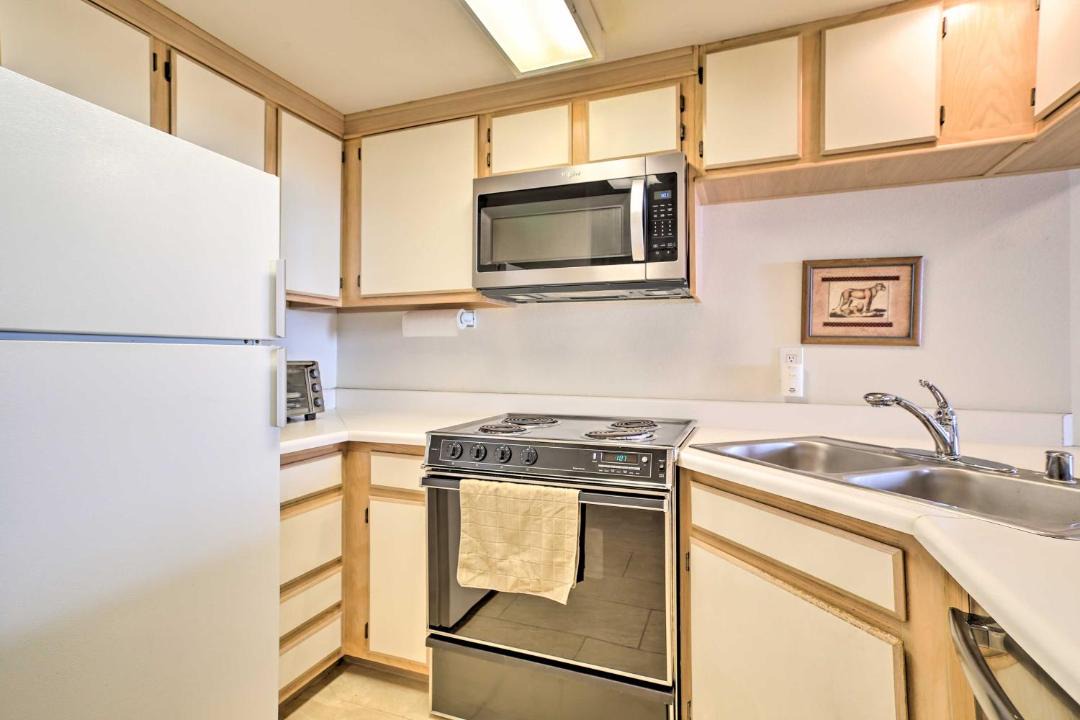 Photo of Kitchen in Cathedral City