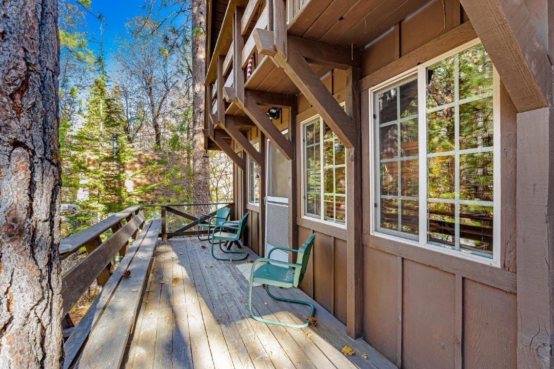 Photo of Patio Balcony in Arrowbear Lake