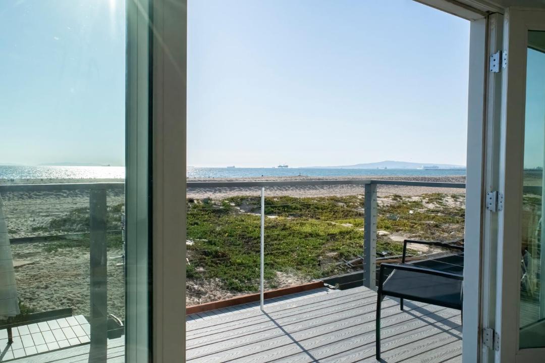 Photo of Patio Balcony in Sunset Beach