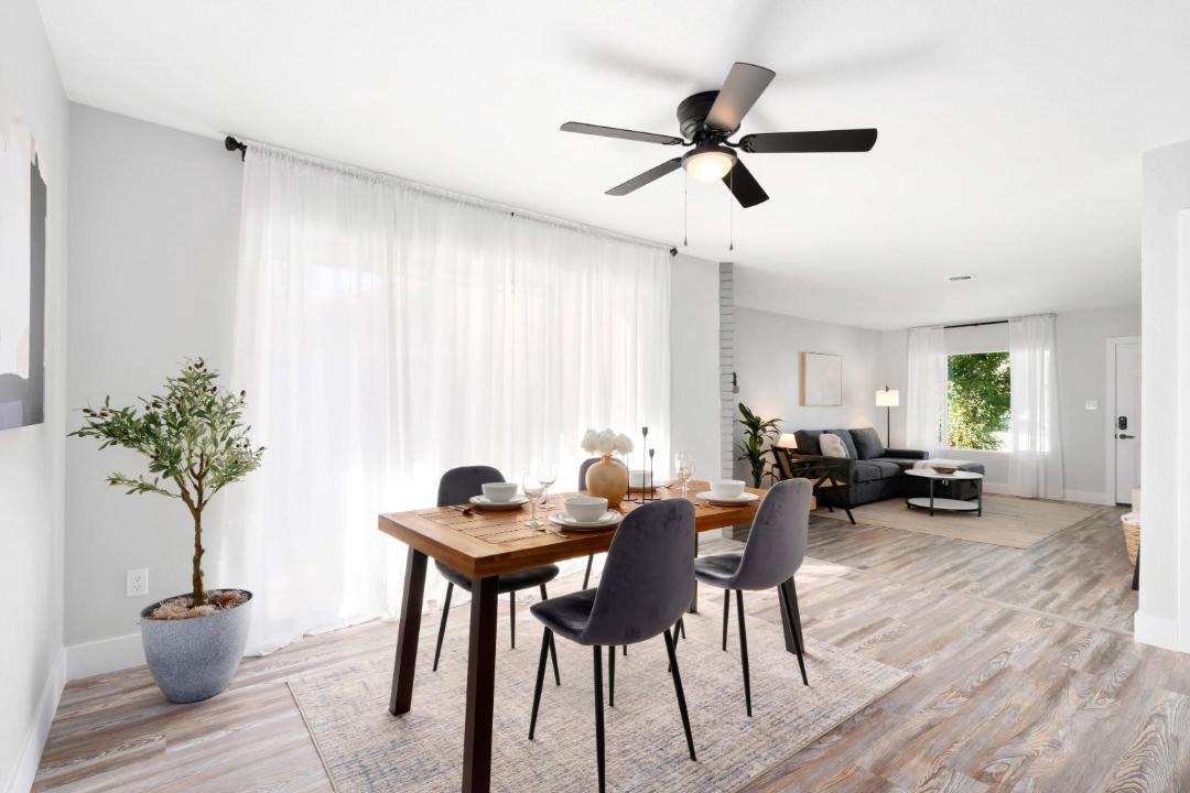 Photo of Livingroom in Citrus Heights