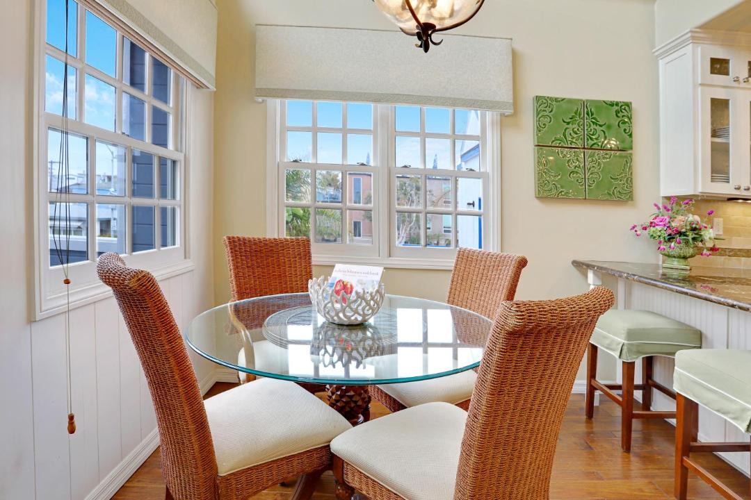 Photo of Livingroom in South Mission Beach