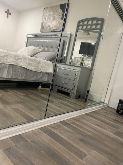 Photo of Bedroom in Downtown Long Beach