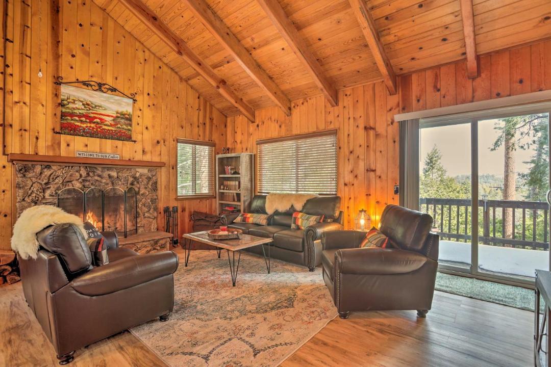 Photo of Livingroom in Twin Peaks