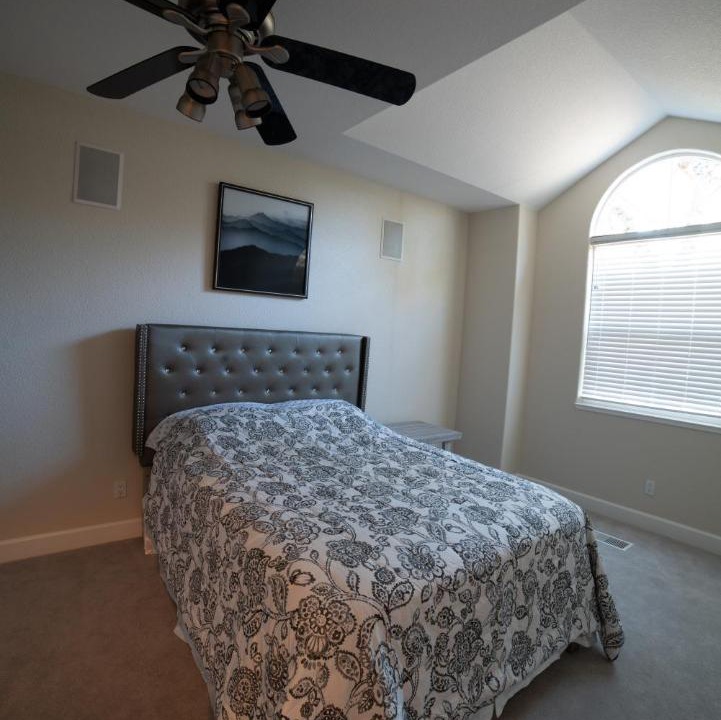 Photo of Bedroom in Groveland