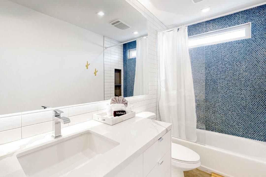 Photo of Bathroom in Joshua Tree