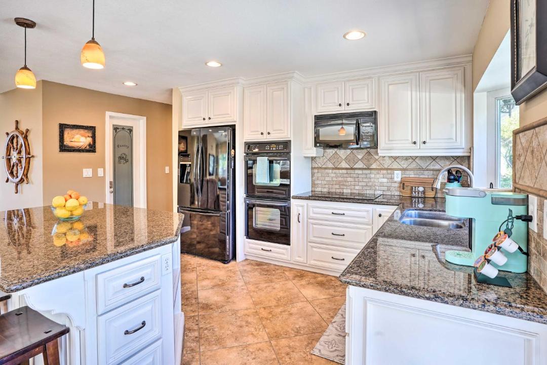 Photo of Kitchen in Laguna Hills