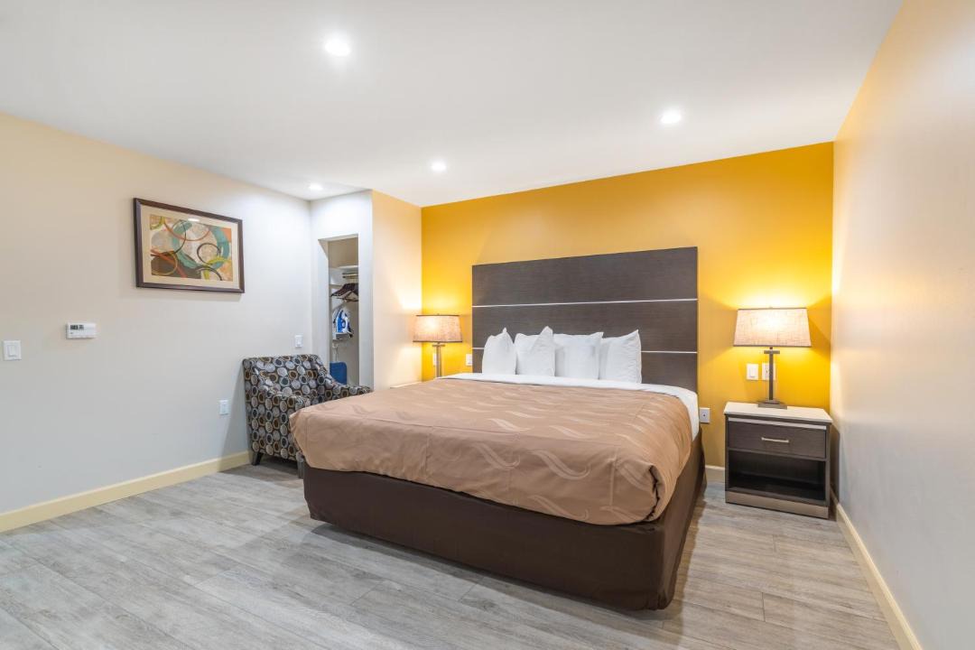 Photo of Bedroom in Banning