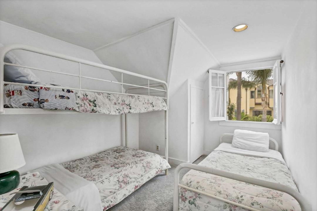 Photo of Bedroom in Balboa Island