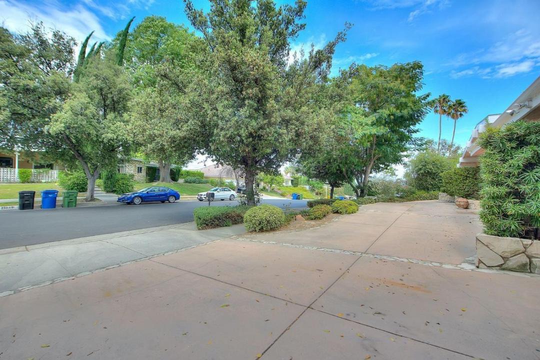 Photo of Others in Woodland Hills