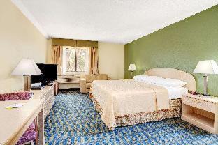 Photo of Bedroom in Woodland