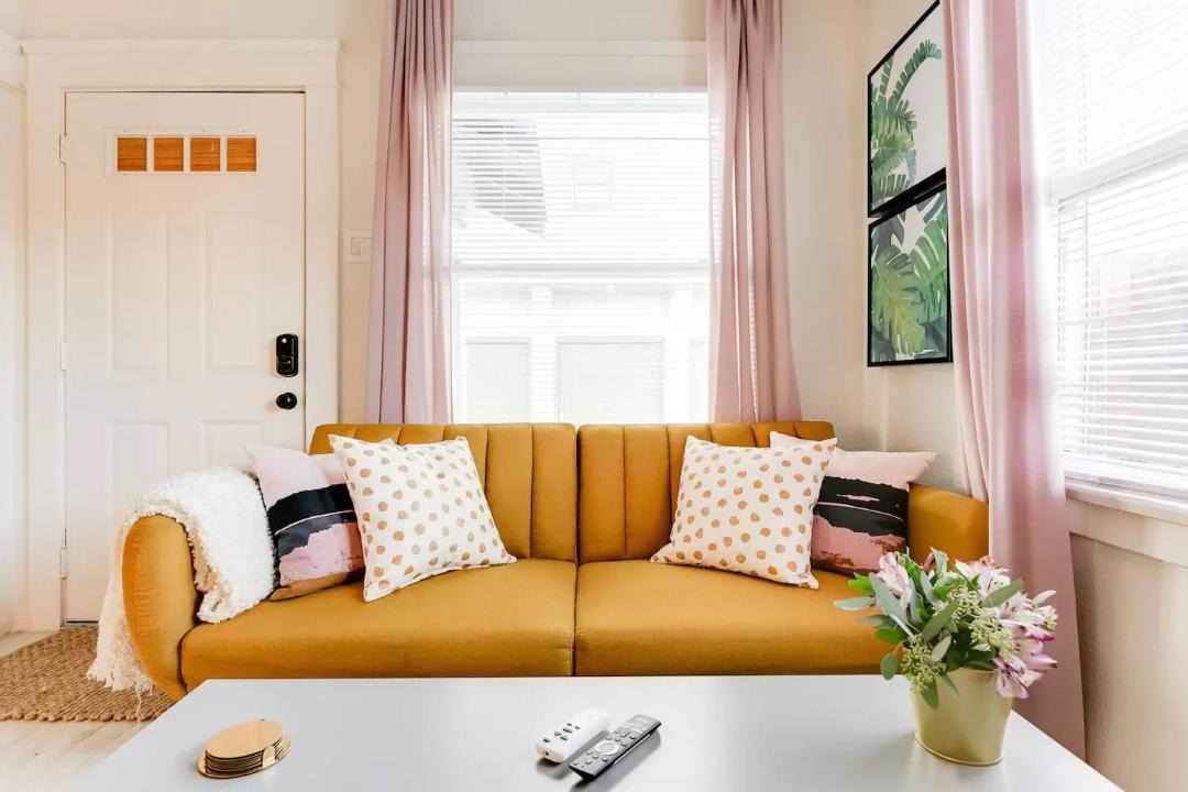 Photo of Livingroom in Franklin