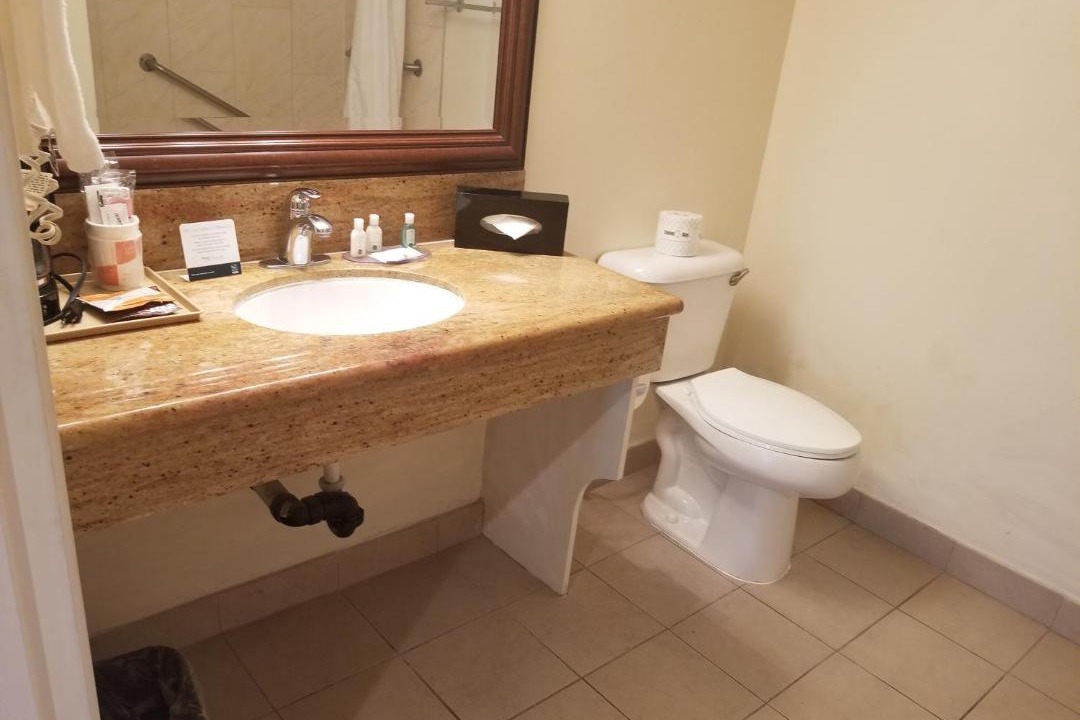 Photo of Bathroom in Harbor
