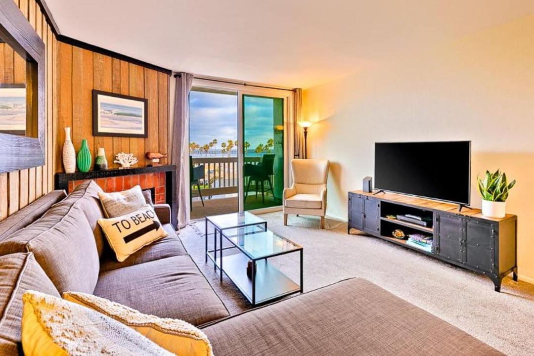Photo of Livingroom in Townsite