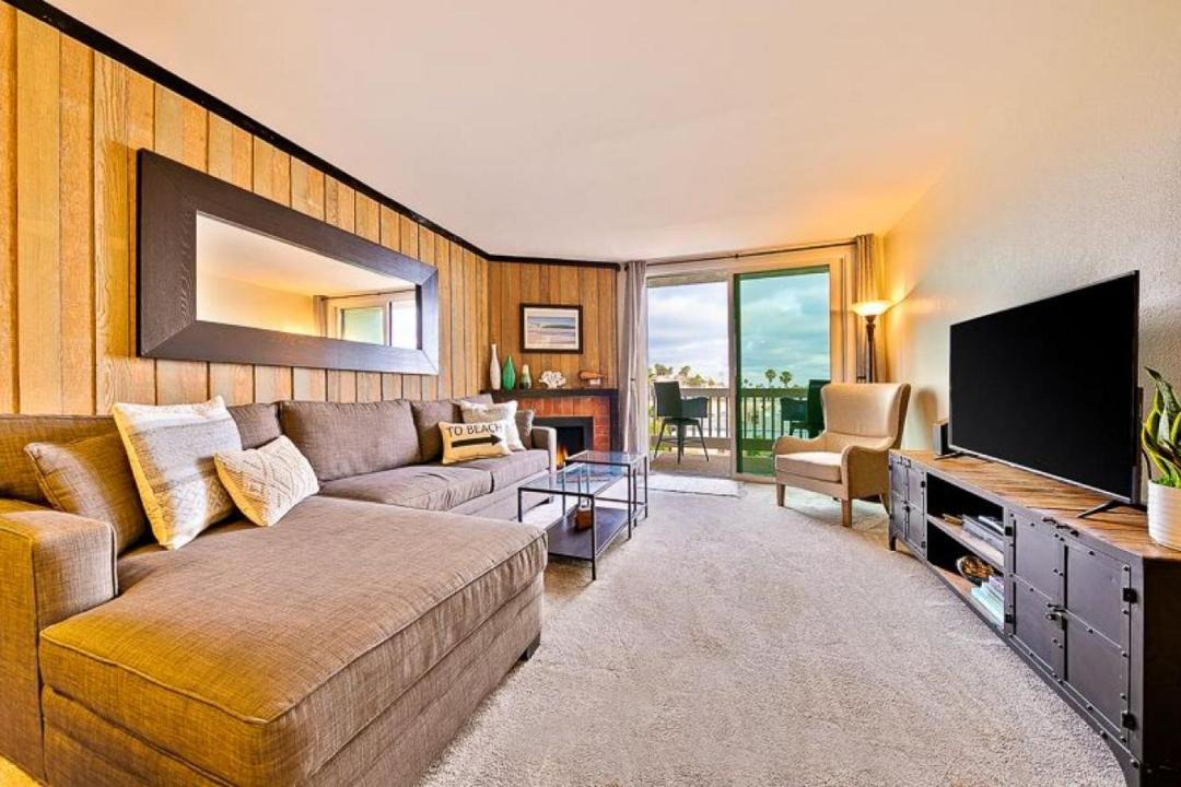 Photo of Livingroom in Townsite