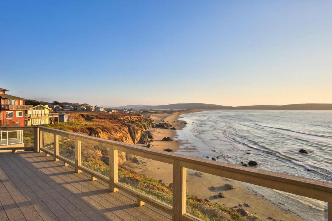 Photo of Patio Balcony in Dillon Beach