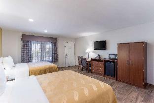 Photo of Bedroom in Central Escondido