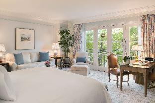 Photo of Bedroom in Beverly Hills