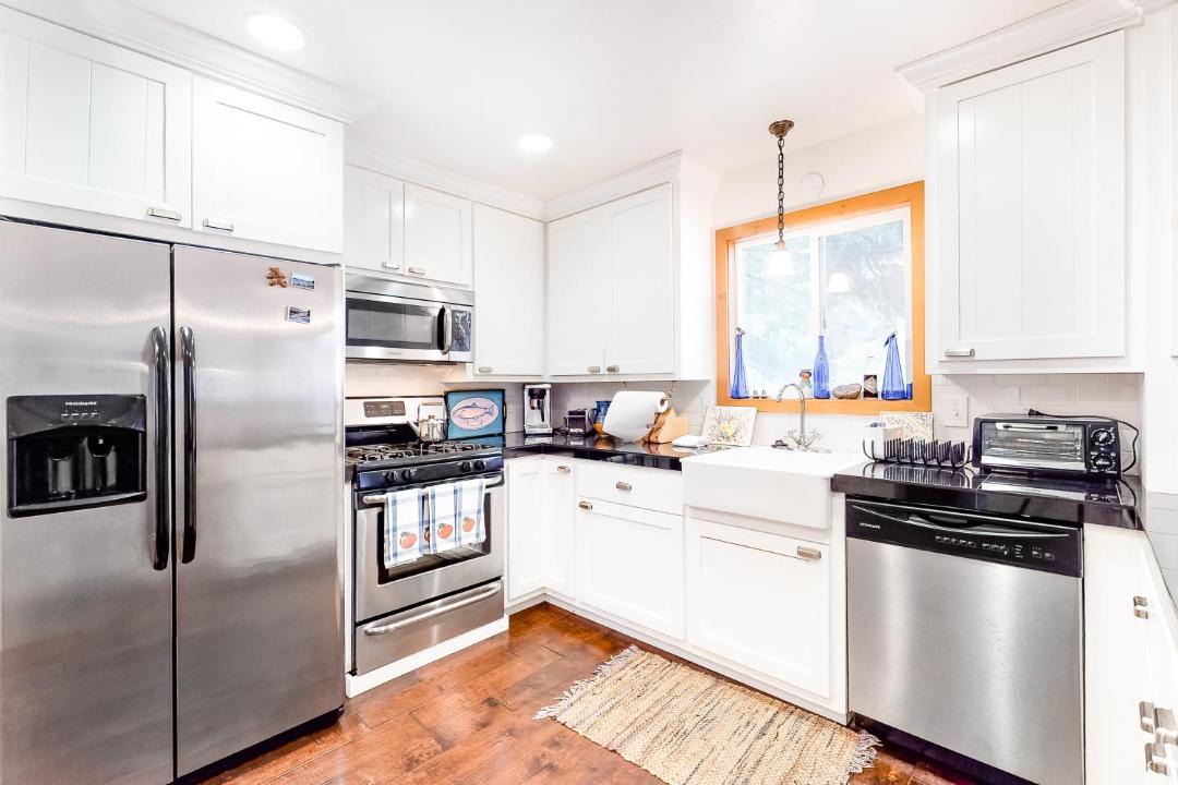 Photo of Kitchen in Cedar Glen