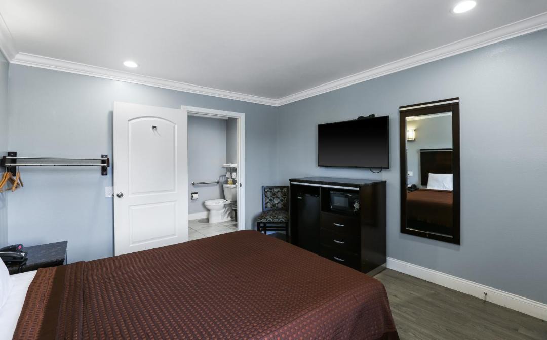 Photo of Bedroom in La Habra