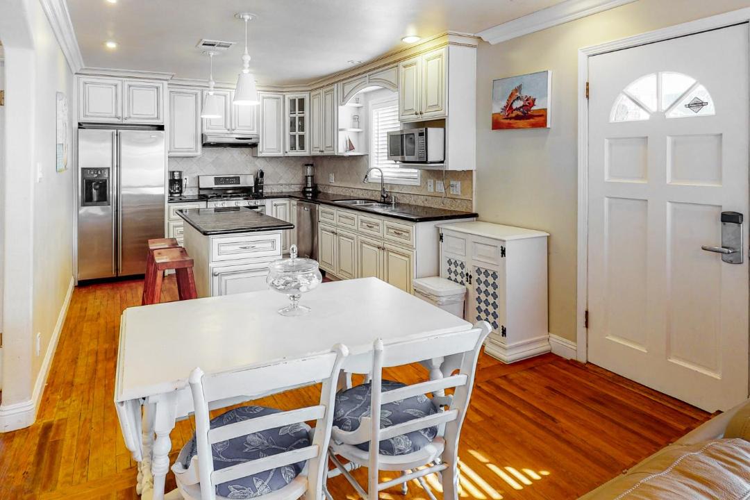 Photo of Kitchen in Townsite