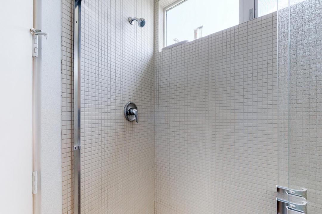 Photo of Bathroom in Canyon Corridor