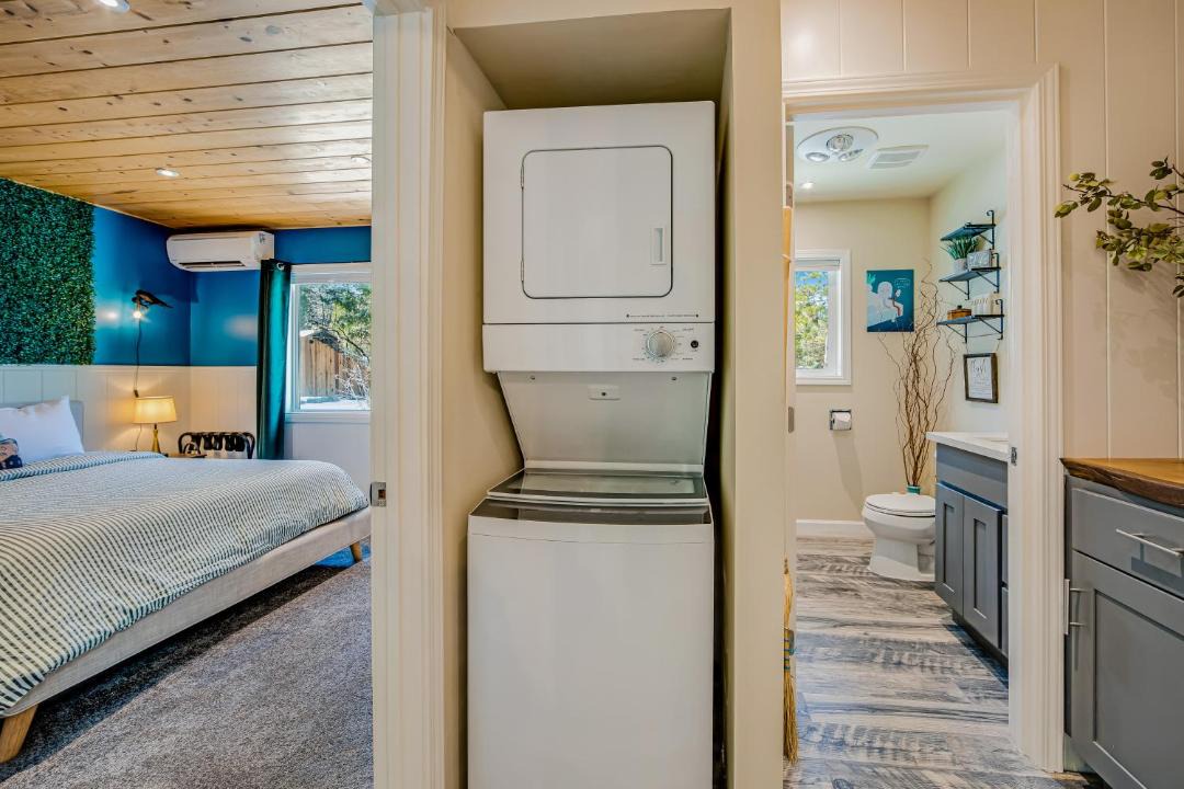 Photo of Bedroom in Idyllwild