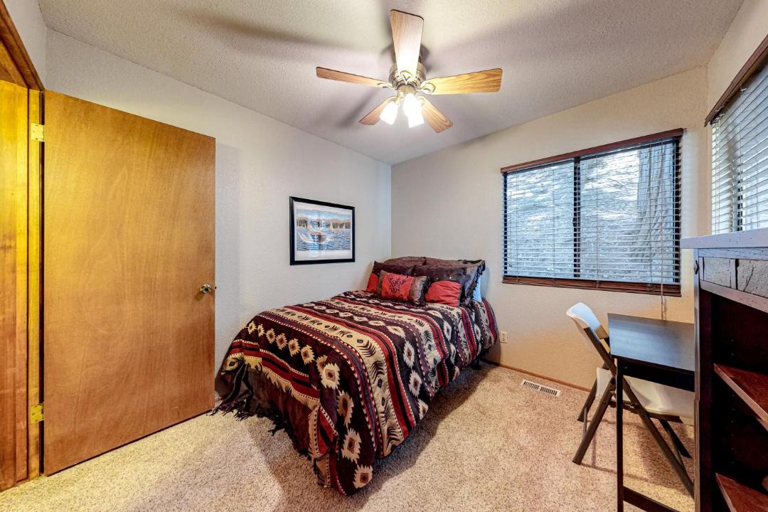 Photo of Bedroom in Lake Arrowhead