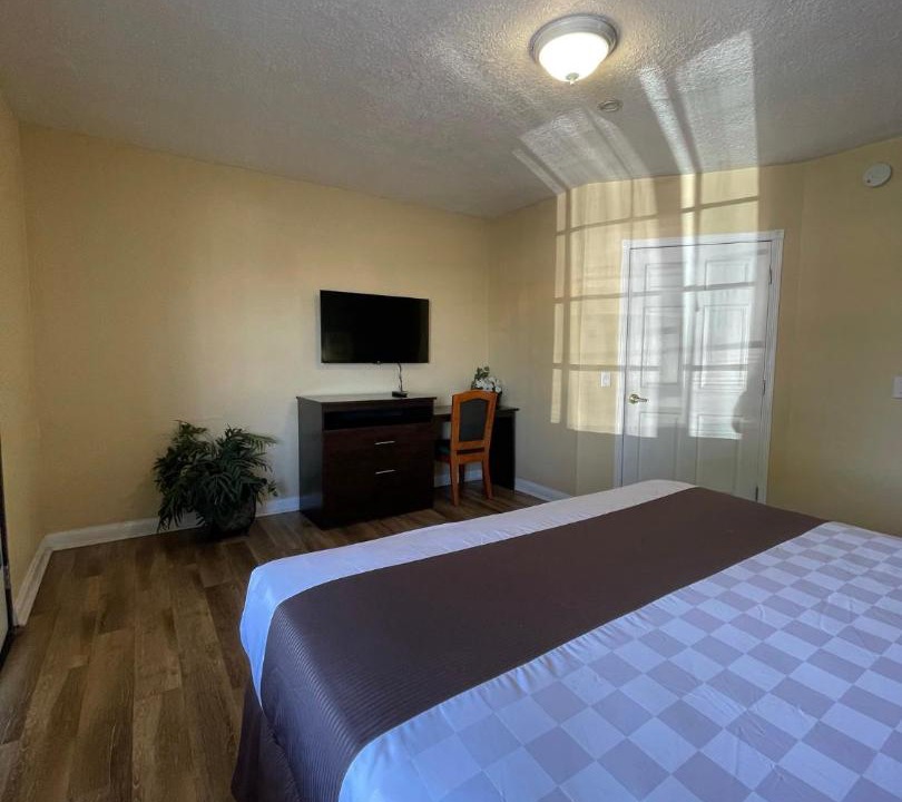 Photo of Bedroom in Glendora