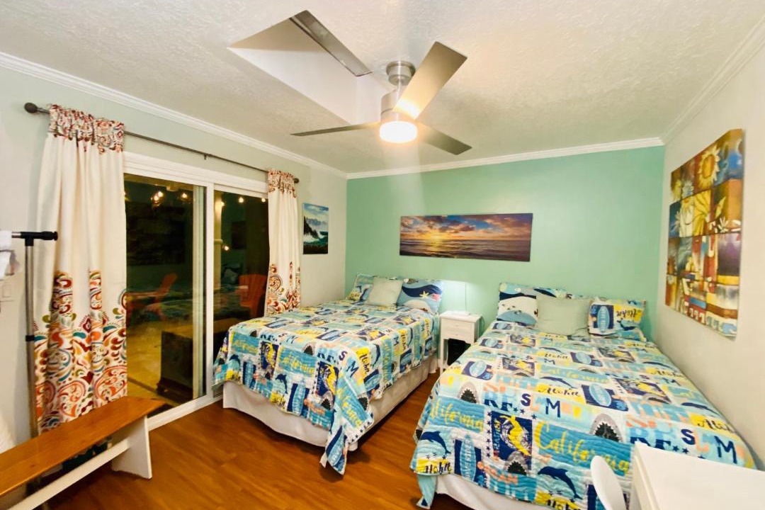 Photo of Bedroom in Costa Mesa