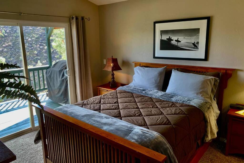 Photo of Bedroom in Wofford Heights