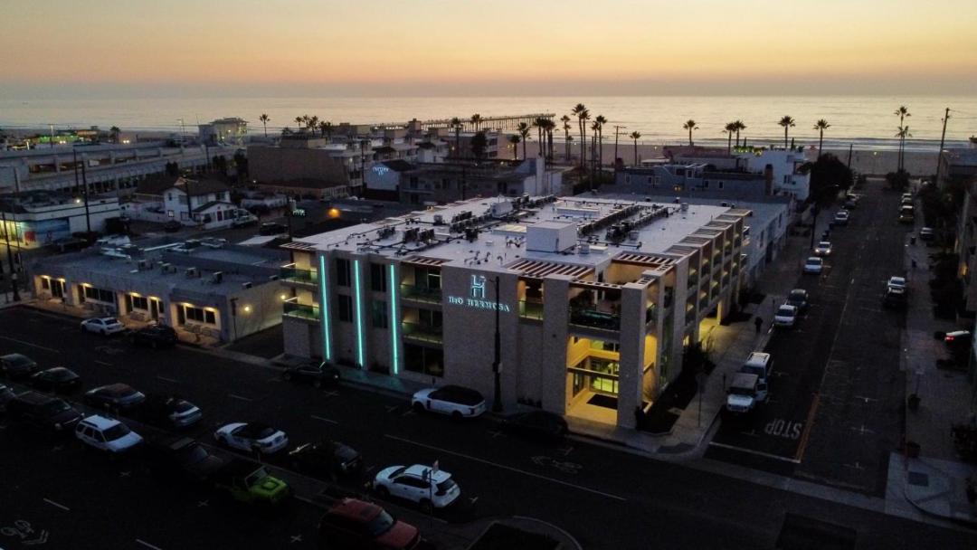 Photo of Others in Hermosa Beach