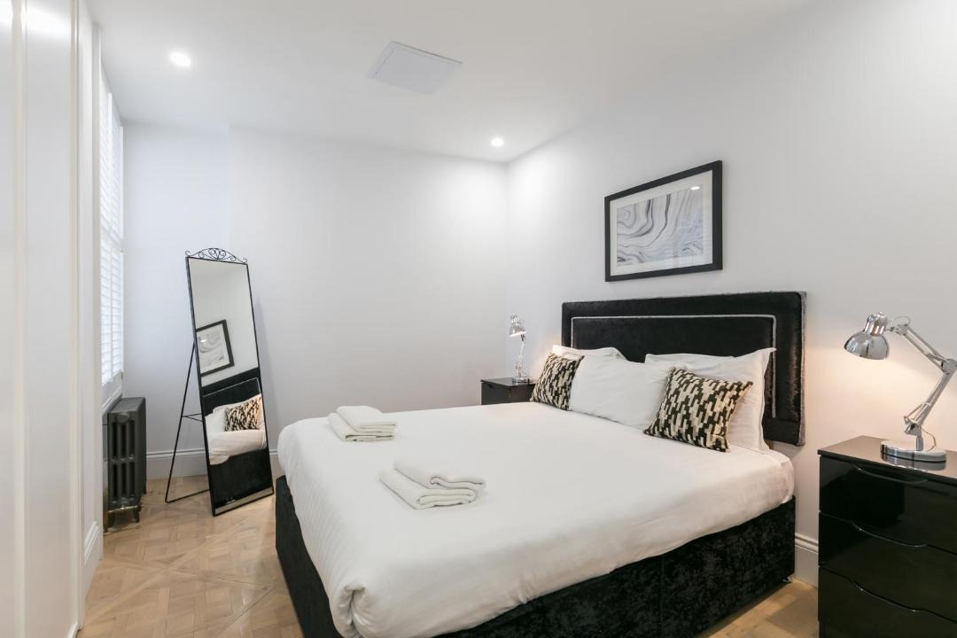 Photo of Bedroom in Chinatown