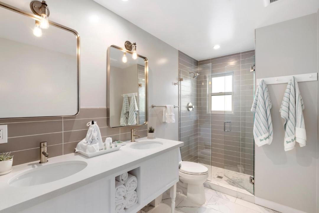 Photo of Bathroom in Hermosa Beach