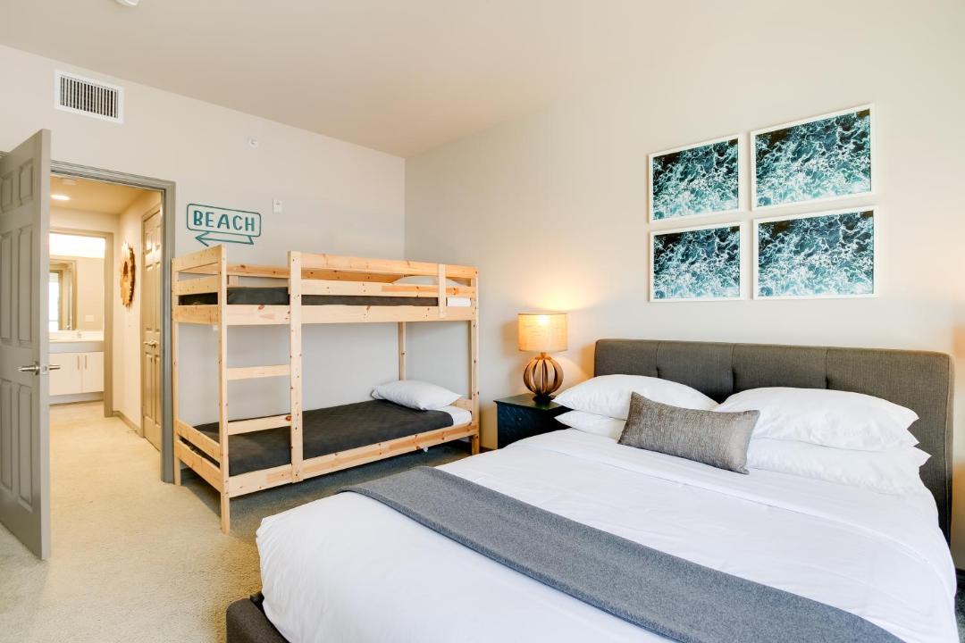 Photo of Bedroom in Marina Peninsula