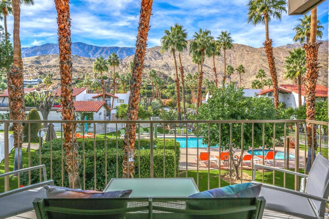 Photo of Patio Balcony in Canyon Corridor