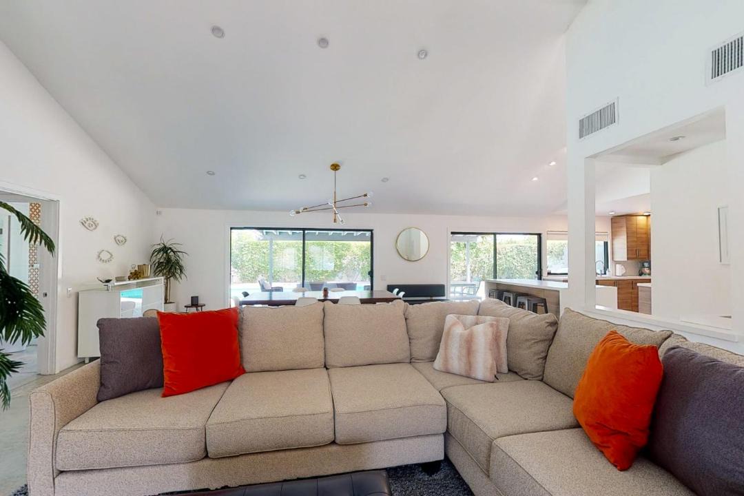 Photo of Livingroom in Sonora Sunrise