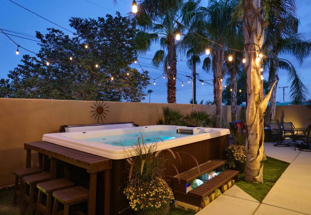 Photo of Patio Balcony in Chino Canyon