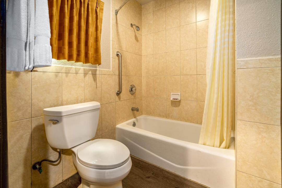 Photo of Bathroom in Monrovia
