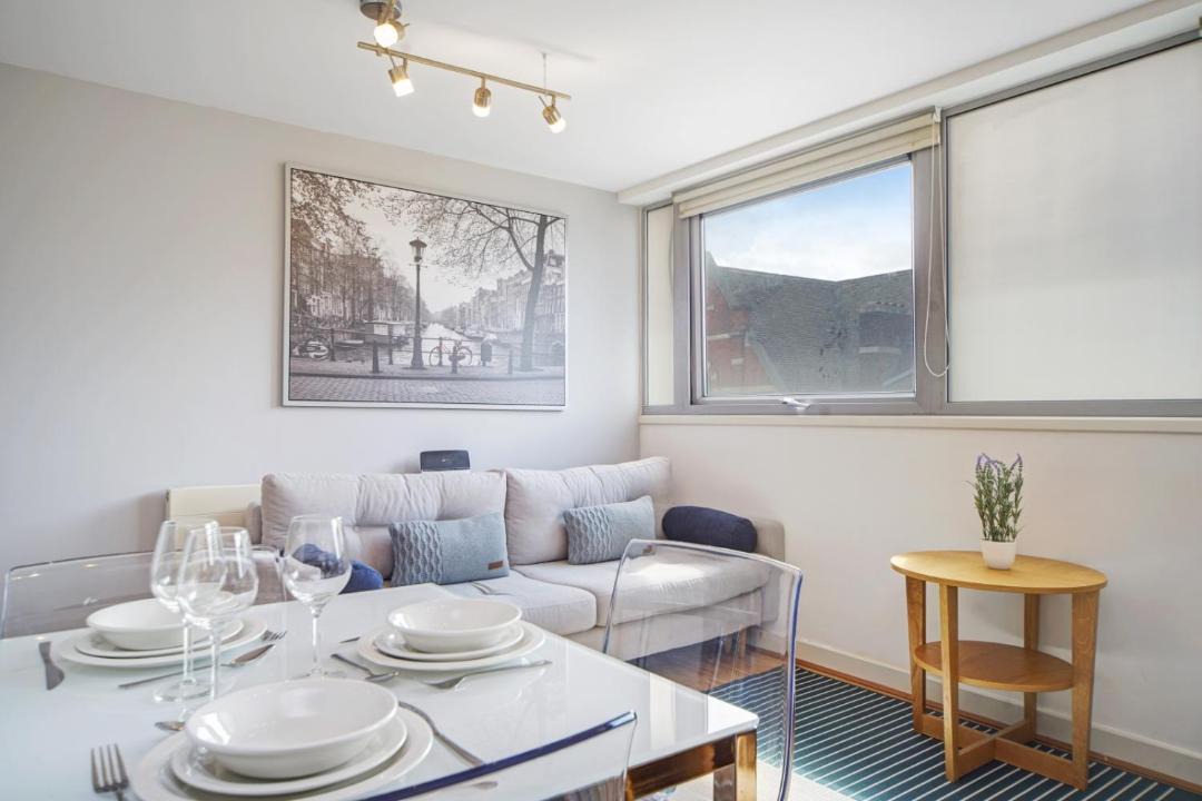 Photo of Livingroom in Spitalfields