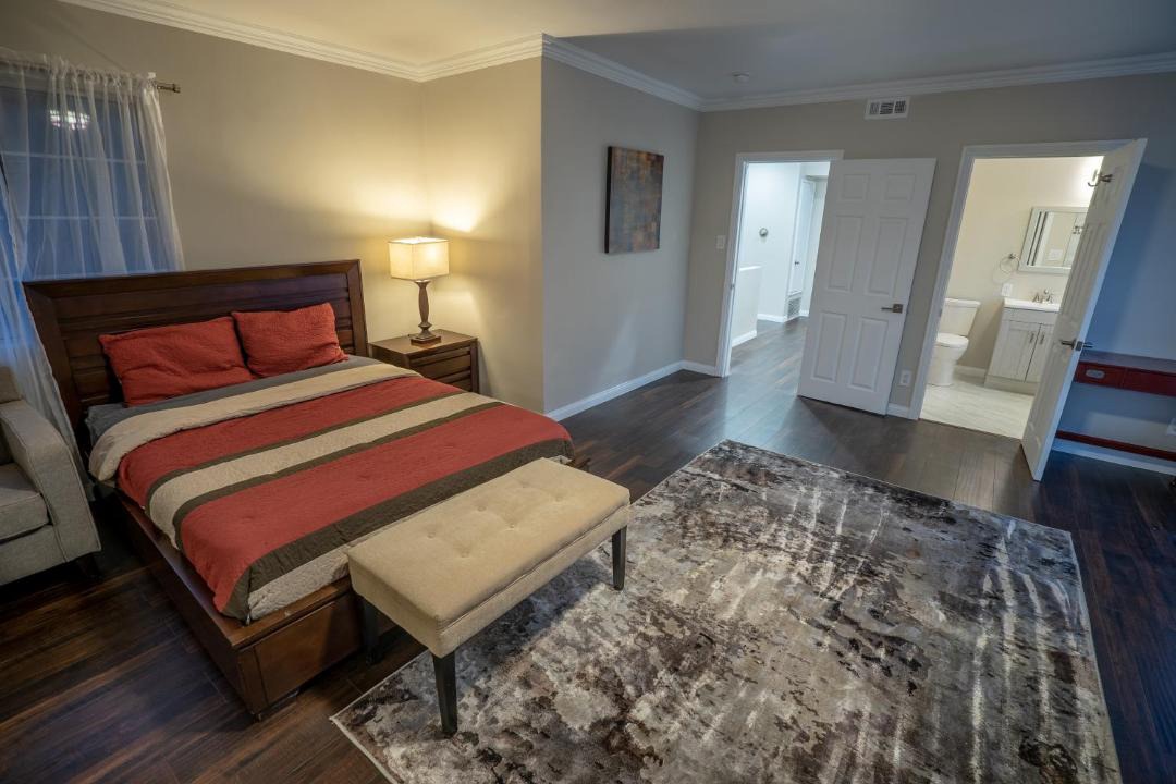 Photo of Bedroom in Studio City